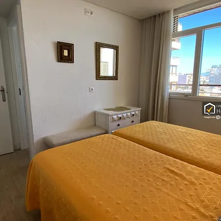 Cozy Centro 托雷莫利诺斯