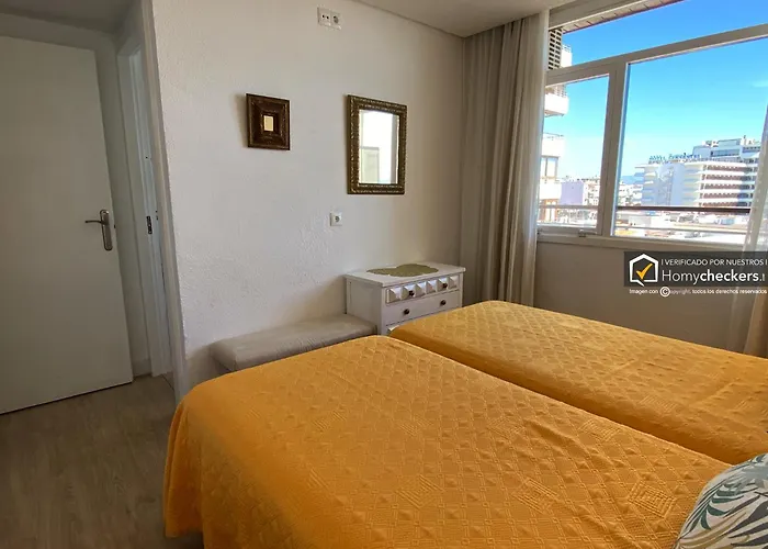 Cozy Centro Торремолинос