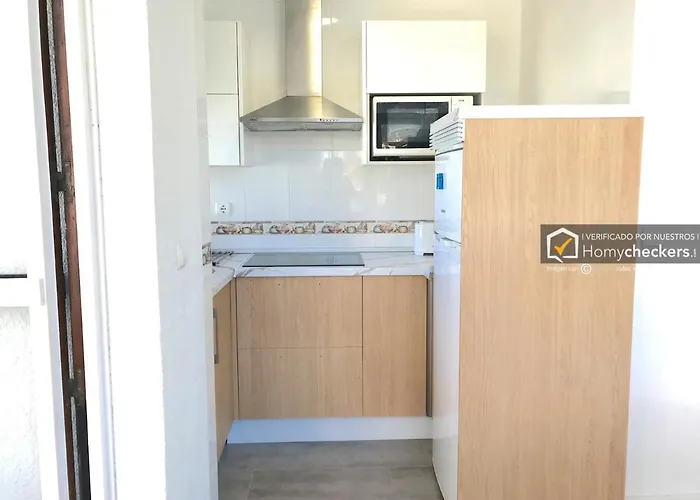 דירה Cozy Centro טורמולינוס